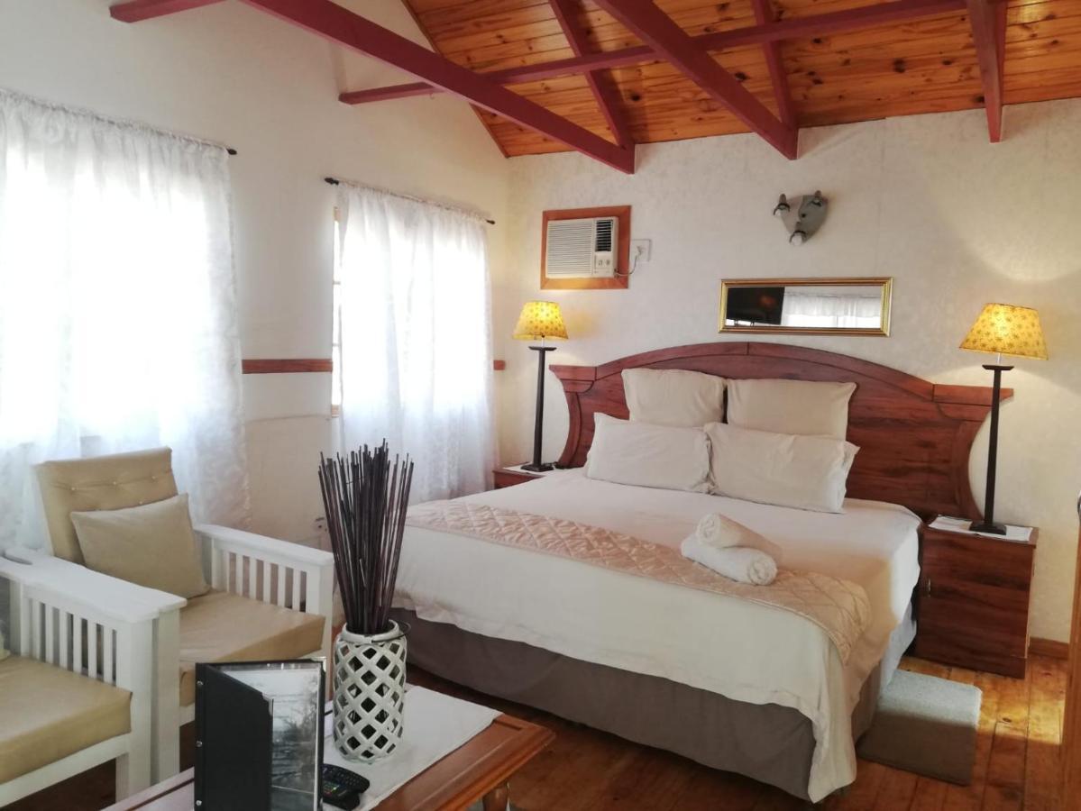 Acacia Bush Lodge Pietermaritzburg Dış mekan fotoğraf