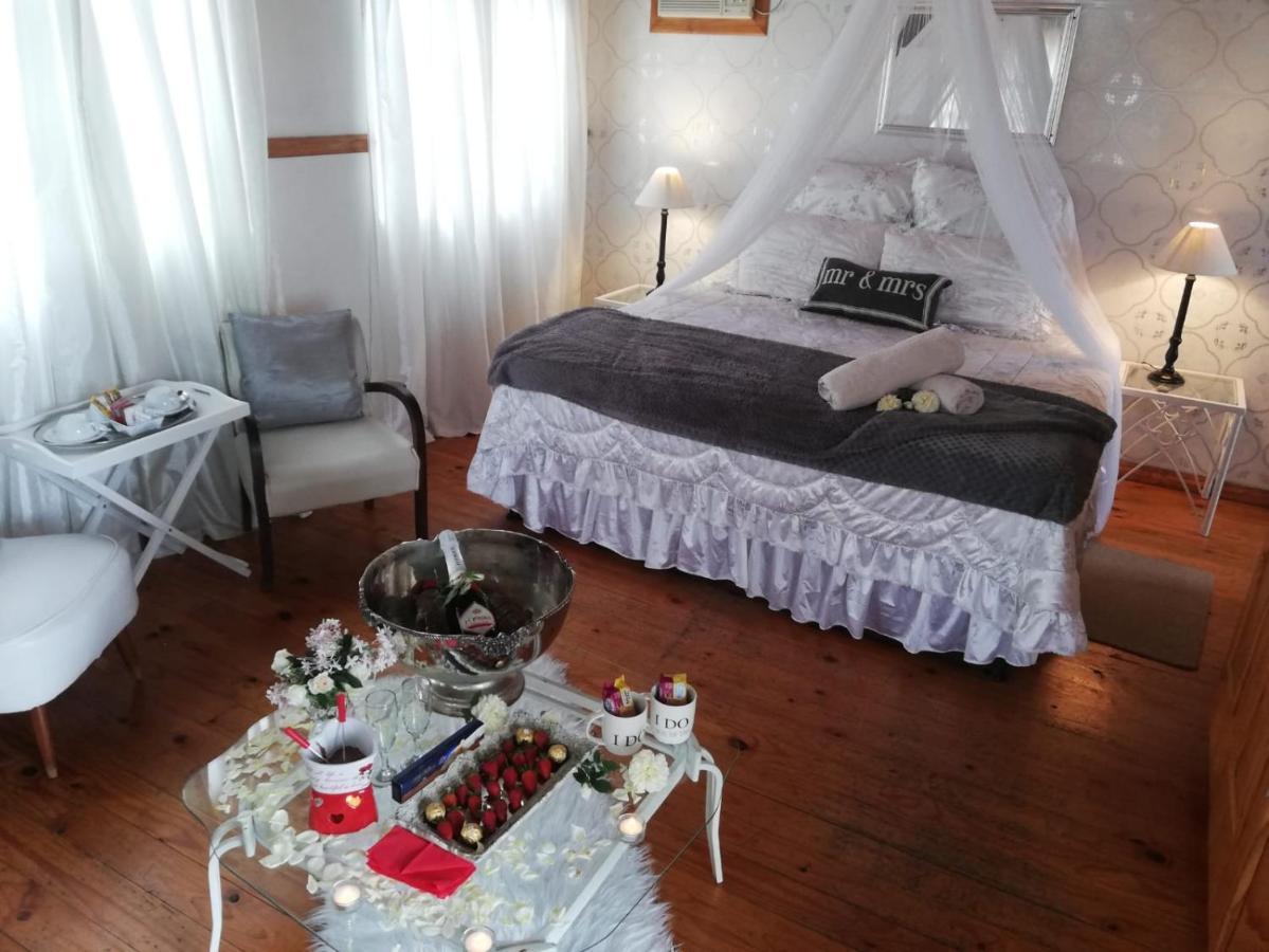 Acacia Bush Lodge Pietermaritzburg Dış mekan fotoğraf