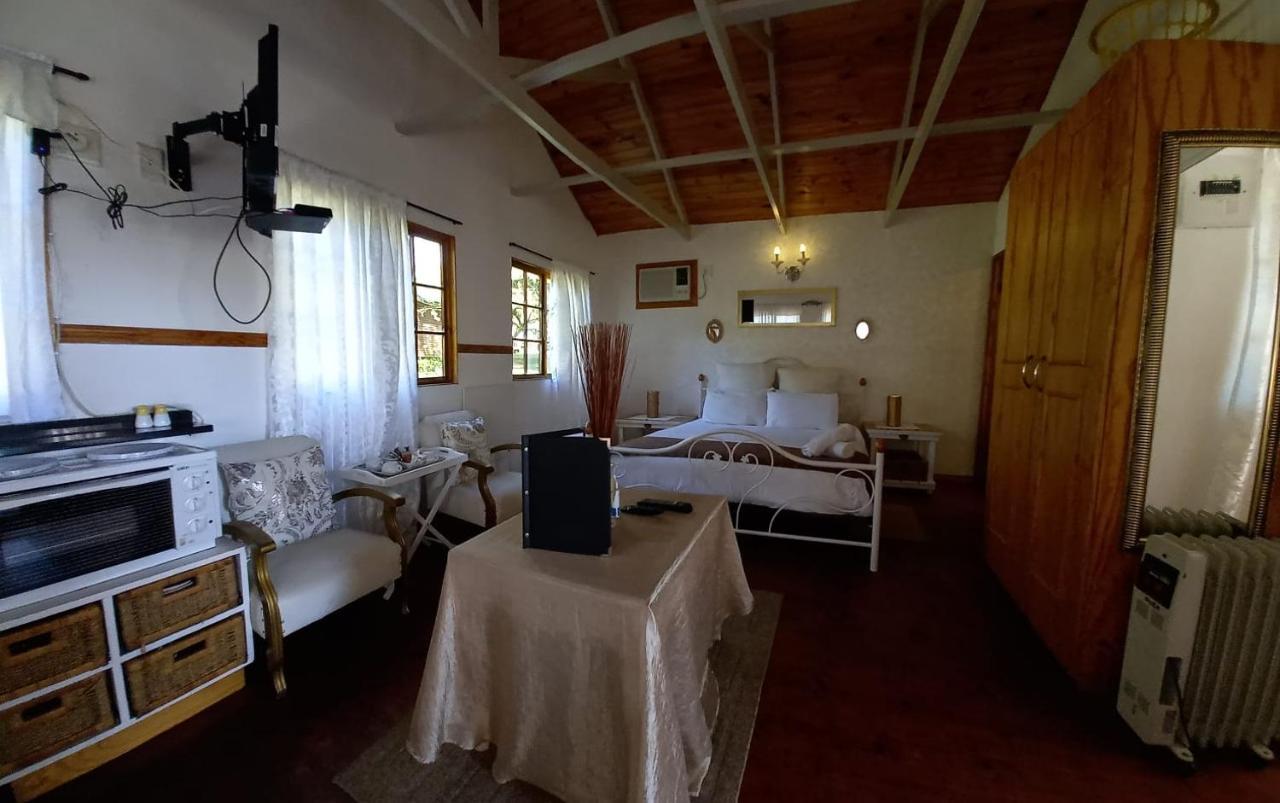Acacia Bush Lodge Pietermaritzburg Dış mekan fotoğraf